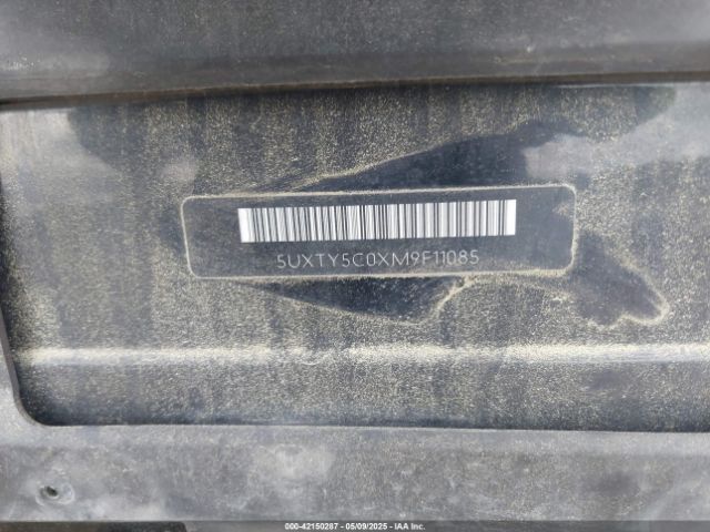 5UXTY5C0XM9F11085 BMW X3 Xdrive30i