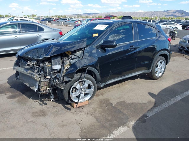 3CZRU5H39GM735536 Honda HR-V LX