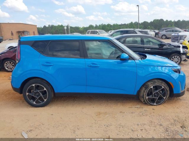 KNDJ33AU7P7195711 KIA SOUL EX