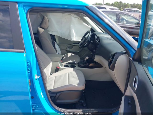 KNDJ33AU7P7195711 KIA SOUL EX