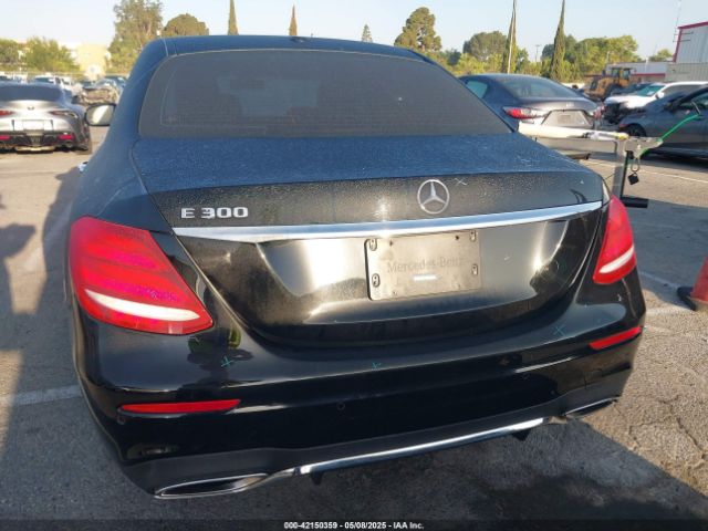 WDDZF4JB4HA018994 Mercedes-Benz m274