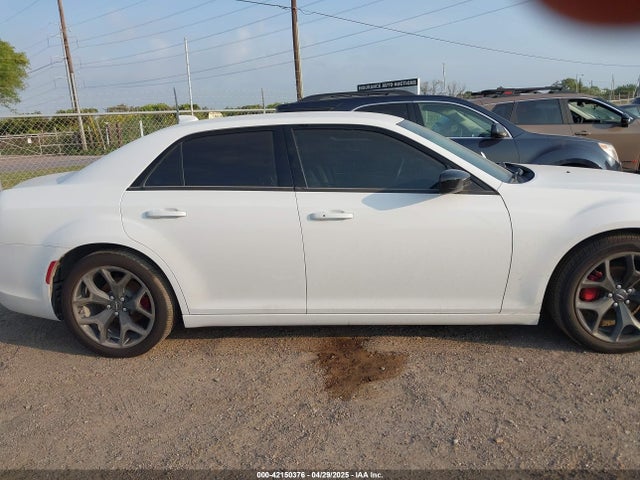 2C3CCAAG5MH649188 Chrysler 300 Touring