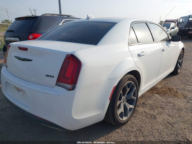 2C3CCAAG5MH649188 Chrysler 300 Touring