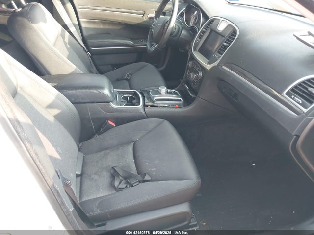 2C3CCAAG5MH649188 Chrysler 300 Touring