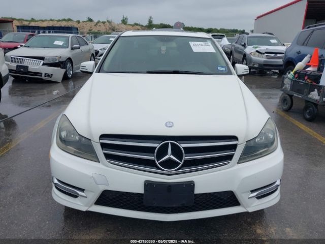 WDDGF4HB0EA958816 Mercedes-Benz C-class C 250 Sport/luxury