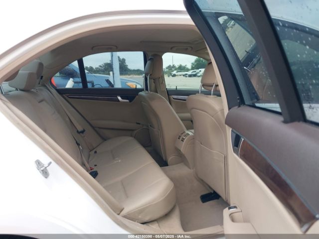 WDDGF4HB0EA958816 Mercedes-Benz C-class C 250 Sport/luxury