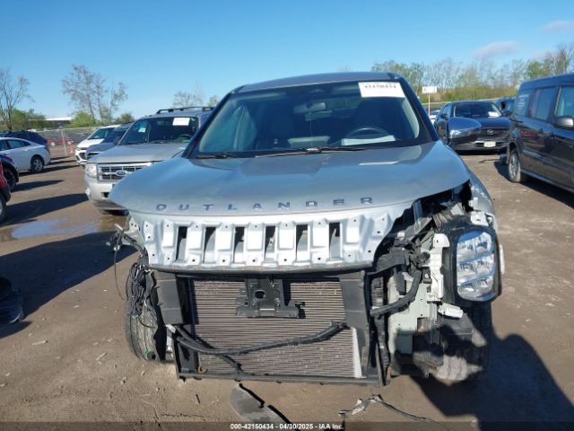 JA4J3UA83NZ027438 Mitsubishi Outlander Black Edition 2wd/se 2.5 2wd/se Launch Edition 2wd