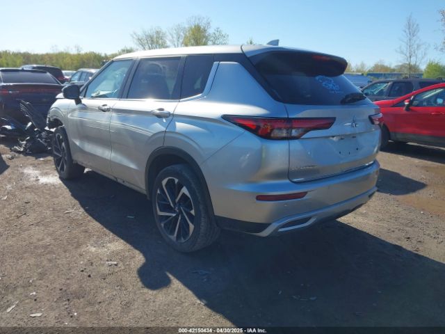 2022 MITSUBISHI OUTLANDER JA4J3UA83NZ027438 Photo 2