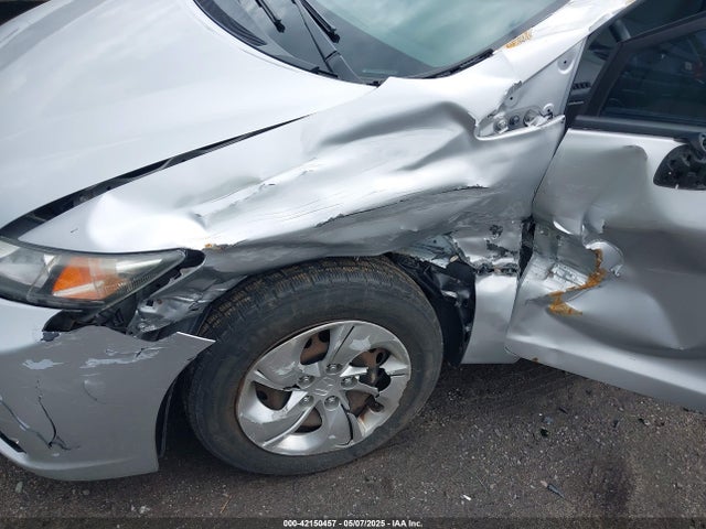 19XFB2F58FE276140 Honda Civic Lx