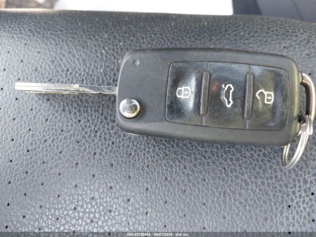 3VWLL7AJ2EM410692 Volkswagen Jetta 2.0l Tdi