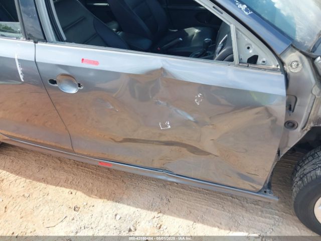 3VWLL7AJ2EM410692 Volkswagen Jetta 2.0l Tdi