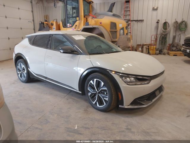 2022 KIA EV6 KNDC3DLC6N5084532