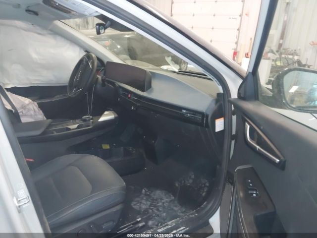 2022 KIA EV6 KNDC3DLC6N5084532 Photo 4