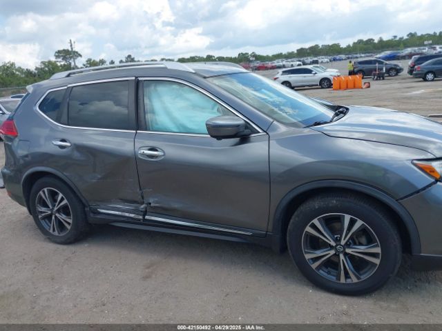 JN8AT2MTXHW403041 Nissan Rogue Sl