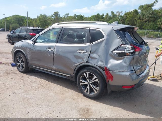 JN8AT2MTXHW403041 Nissan Rogue Sl