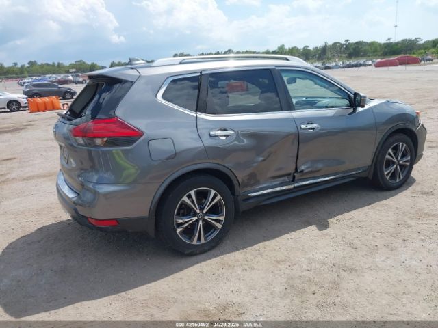 JN8AT2MTXHW403041 Nissan Rogue Sl