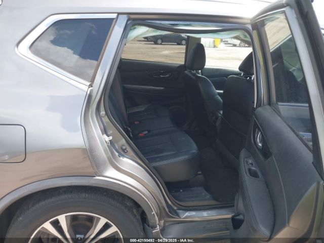 JN8AT2MTXHW403041 Nissan Rogue Sl
