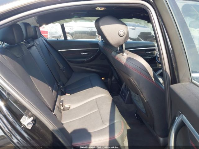 WBA8B9G59JNV00131 BMW 330I