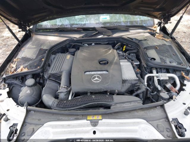WDDWJ4KB7HF438235 Mercedes-Benz C 300 4matic