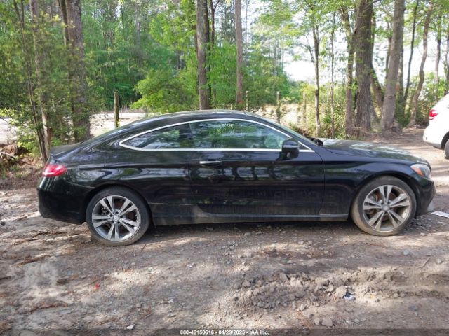 WDDWJ4KB7HF438235 Mercedes-Benz C 300 4matic