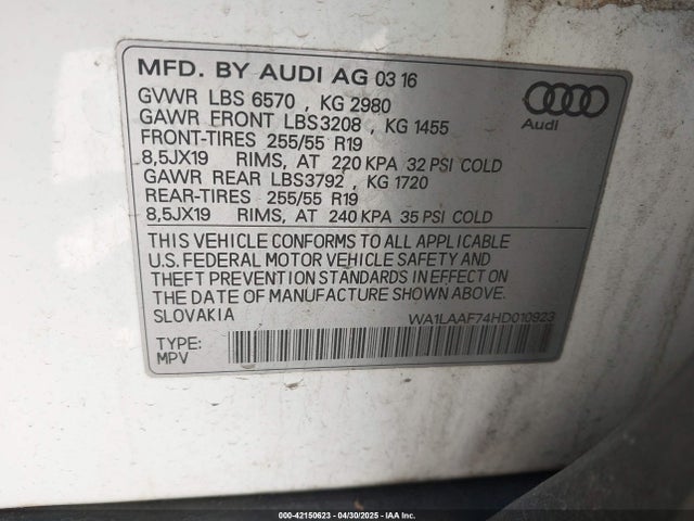 2017 AUDI Q7 WA1LAAF74HD010923 Photo 8