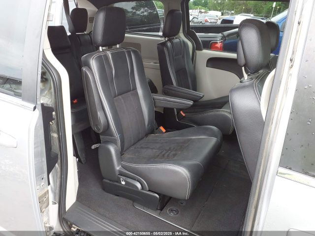 2C4RDGCG4JR297858 Dodge Grand Caravan Sxt