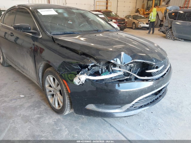 Chrysler 200 Limited 2016 1C3CCCAB2GN155107 Image 12