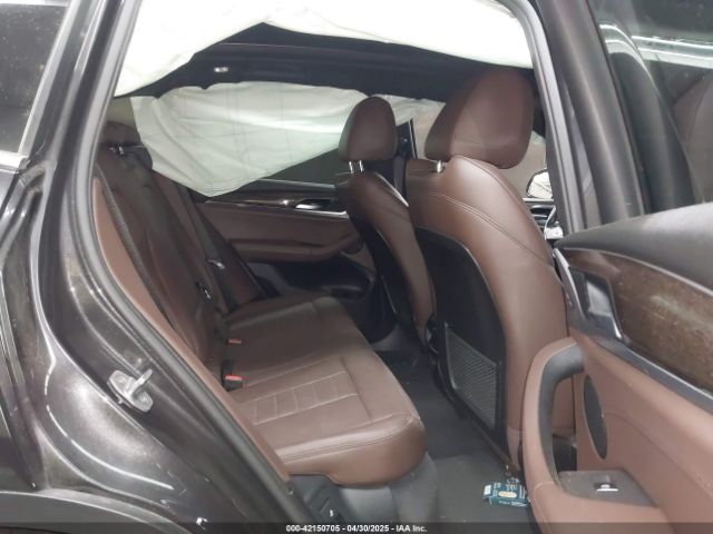 2019 BMW X3 5UXTR9C58KLP91960 Photo 7