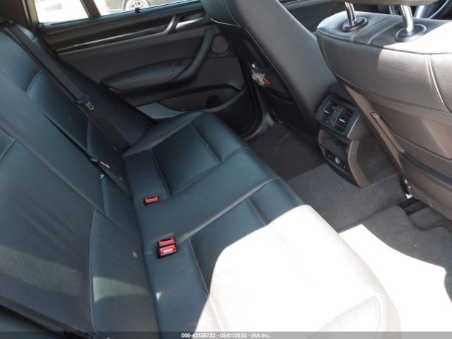 2017 BMW X3 5UXWX9C50H0T13853 Photo 7