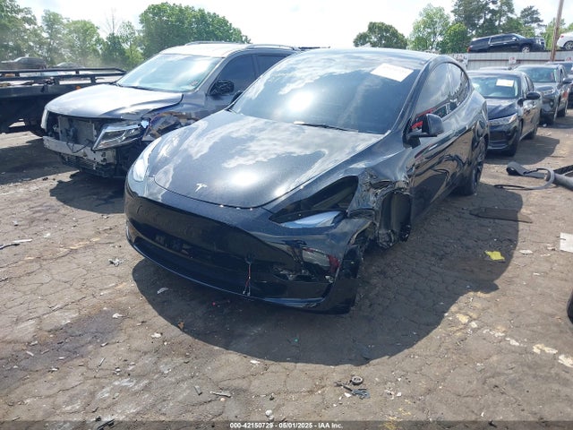 2025 TESLA MODEL Y 7SAYGDED9SA356355 Photo 1