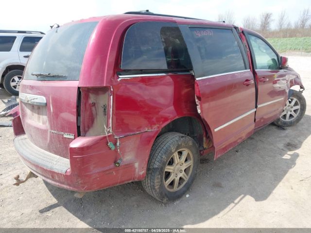 2010 CHRYSLER TOWN & COUNTRY 2A4RR5D11AR315761 Photo 3