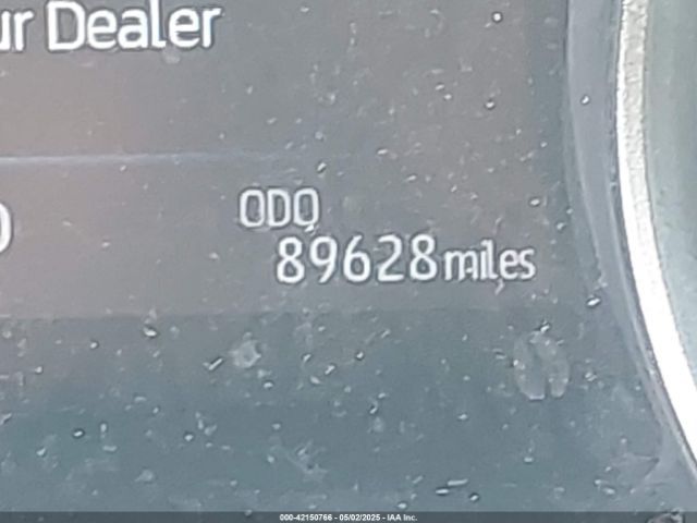4T1F11AK9NU020501 Toyota CAMRY XLE