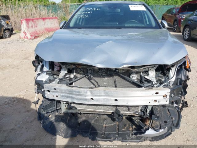 4T1F11AK9NU020501 Toyota CAMRY XLE