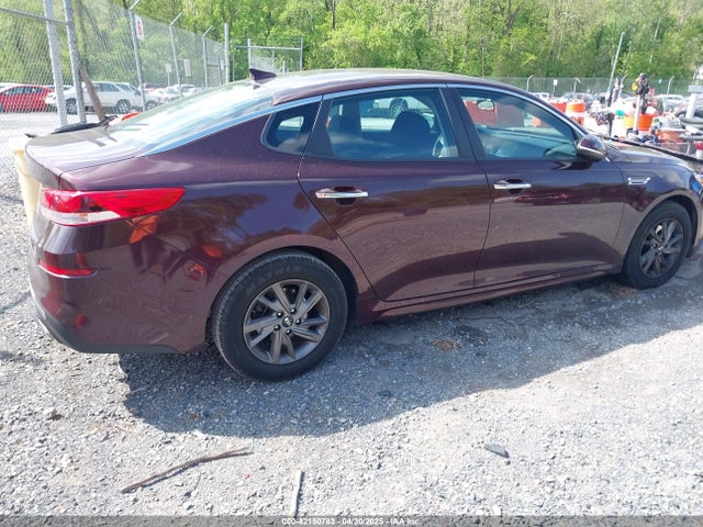 5XXGT4L38KG320364 KIA Optima Lx