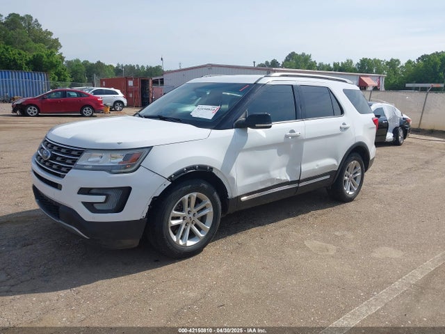 Ford EXPLORER XLT 2016 1FM5K7D86GGC42569 Image 2