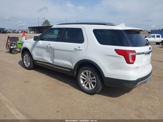 Ford EXPLORER XLT 2016 1FM5K7D86GGC42569 Image 3