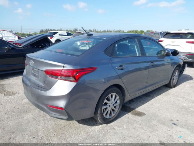 3KPC24A32JE011551 Hyundai Accent Sel