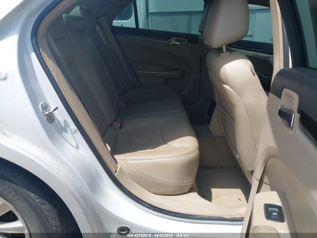 2C3CCAAG6EH231059 Chrysler 300
