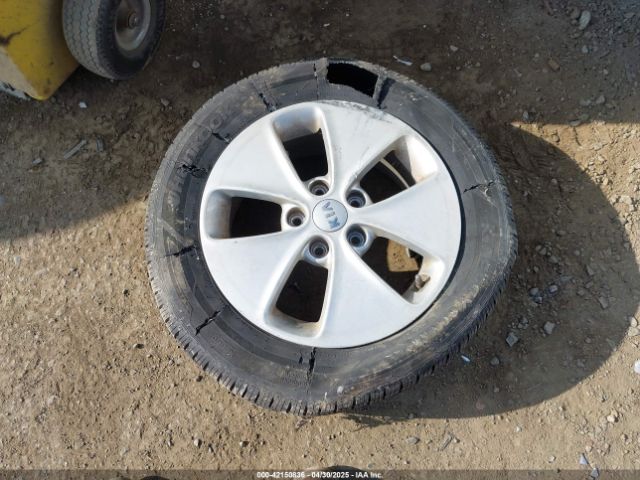 KNDJN2A20F7780082 KIA Soul