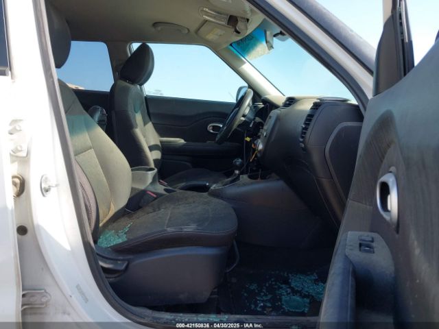KNDJN2A20F7780082 KIA Soul