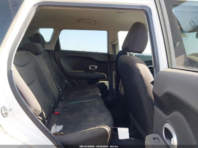 KNDJN2A20F7780082 KIA Soul