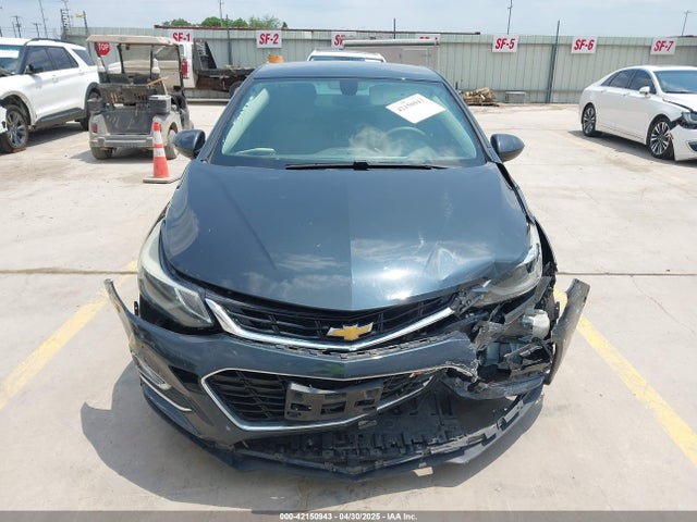 1G1BE5SM3J7143260 Chevrolet Cruze Lt Auto