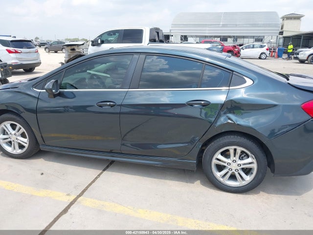 1G1BE5SM3J7143260 Chevrolet Cruze Lt Auto