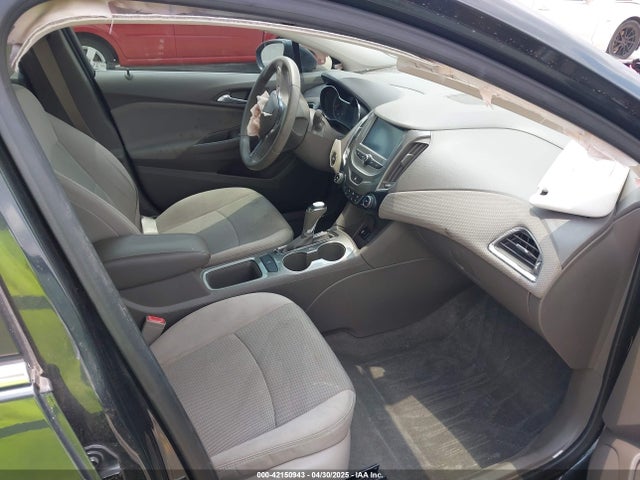1G1BE5SM3J7143260 Chevrolet Cruze Lt Auto