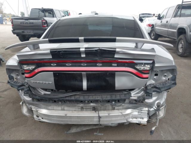 2C3CDXBG8FH789530 Dodge Charger Se
