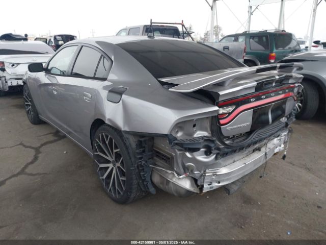 2C3CDXBG8FH789530 Dodge Charger Se