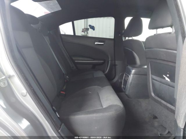 2C3CDXBG8FH789530 Dodge Charger Se