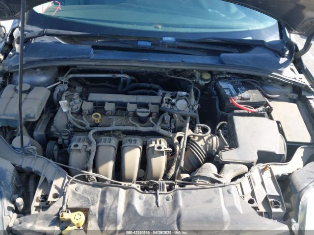 1FADP3K21EL200233 Ford FOCUS SE
