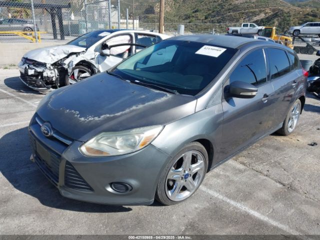 1FADP3K21EL200233 Ford FOCUS SE