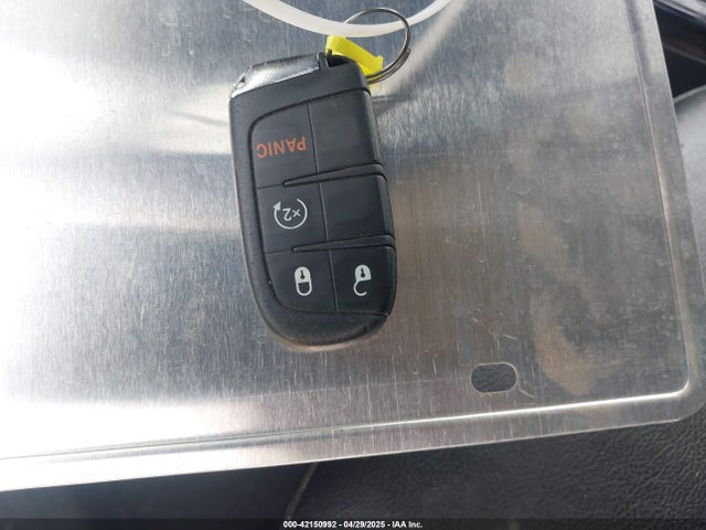 3C4NJCBBXJT494116 Jeep 2018